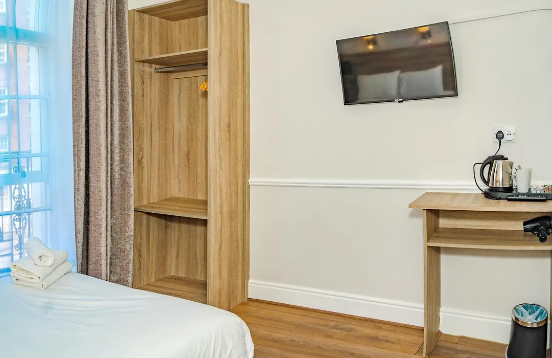 Iveagh Lodge-1